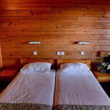 Logos Hotel In Yad Hashmona, Неве-Илан — фото 3