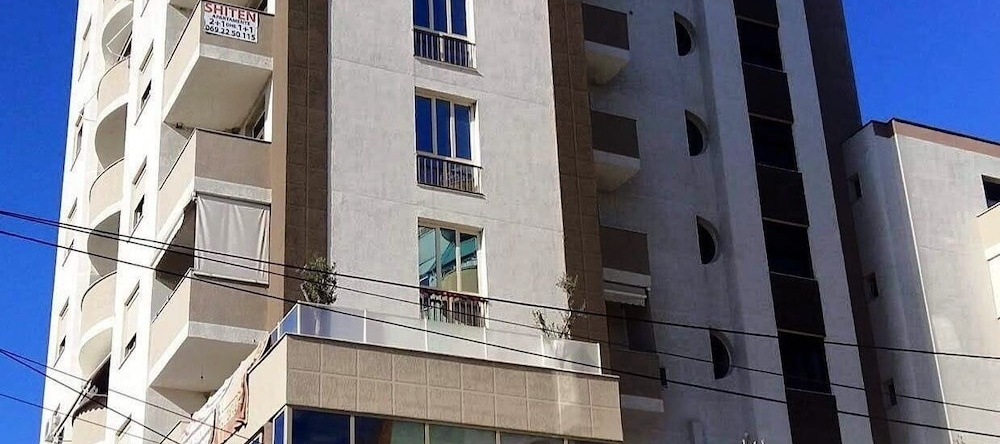 Rezidenca Shopi Apartments, 爱尔巴桑 — 照片 1