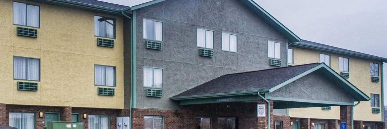 Quality Inn Streetsboro - Kent, Тритсборо — фото 1