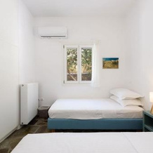 Cycladic beauty and tranquillity in Kostos, Paros, Kostos — photo 4