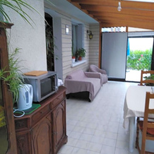 chez Myla chambre avec tv écran plat et salle de bain privative, 布尔日 — 照片 2