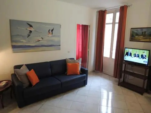 Acci Cannes Clemenceau, Канны — фото 1