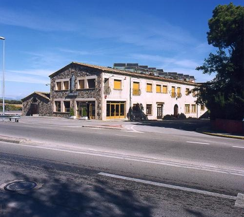 Hostal Mallorquines, Риударенас — фото 1