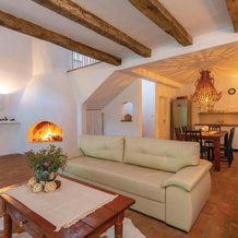 Amazing Home in Trstenik with Hot Tub, WiFi & 2 Bedrooms, 特尔斯泰尼克 — 照片 2