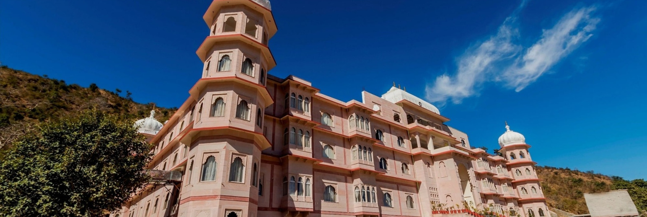 Kumbhalgarh Fort Resort, 昆巴尔加尔 — 照片 1