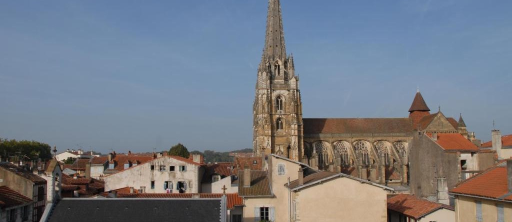 Temporesidence Cathedrale, 巴约讷 — 照片 1