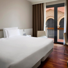 NH Castellón Mindoro Hotel, 卡斯特利翁-德拉普拉纳 — 照片 4