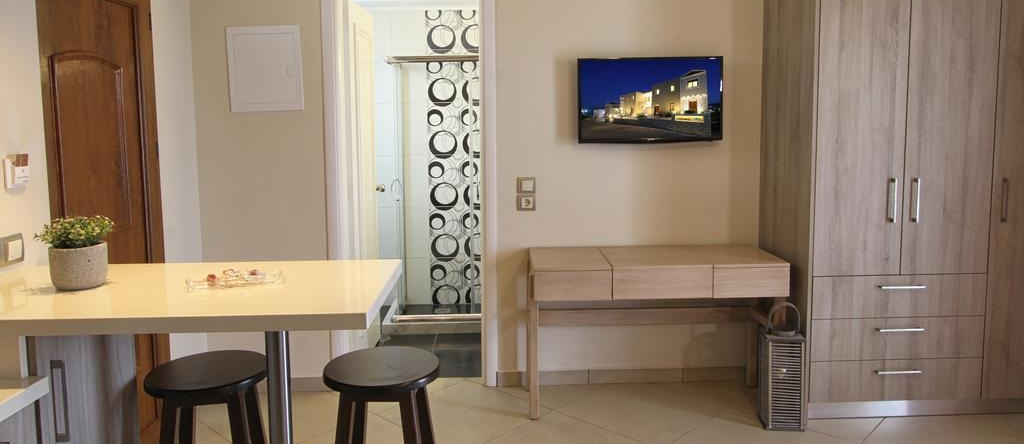 Skinari, Agios Emilianos — photo 1