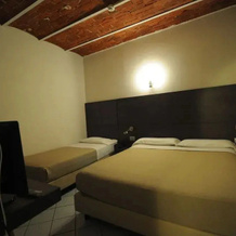 Tirreno Beachfront Apartments, Massa — photo 4