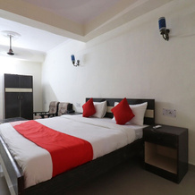Oyo 48484 N H Plaza Lodge And Farm House, 布兰沙尔 — 照片 5