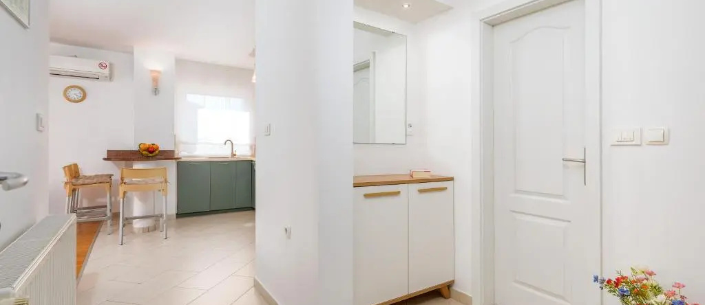 Apartments Ana-Maria, 法扎纳 — 照片 1