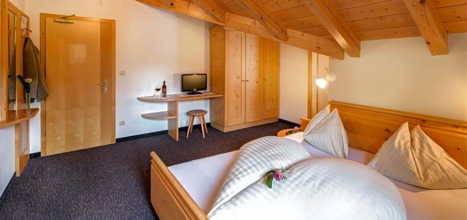 Hotel Wieslhof, 科尔内多阿利萨尔科 — 照片 1