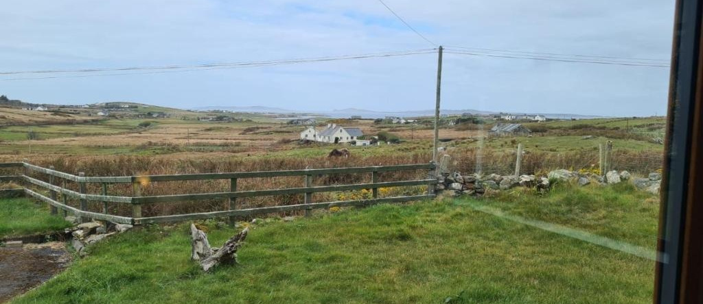 Mourneen Cottage, Cleggan, Cleggan — photo 1