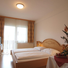 S Wirtshaus, Boheimkirchen — photo 4