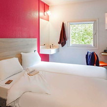 hotelF1 Grenoble Universite, 吉耶尔 — 照片 3