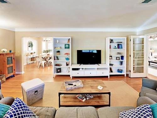 20th St West - 3 Br Home, 布雷登顿 — 照片 1