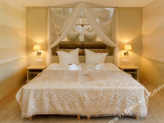 Hotel Maerkisches Gildehaus, 法尔赫 — 照片 1