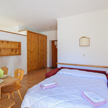 Awesome Apartment in Dobbiaco With Sauna, Indoor Swimming Pool and Swimming Pool, 多比亚科 — 照片 5