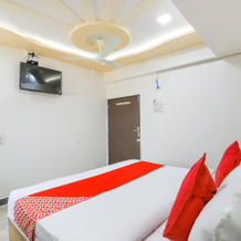 OYO 69018 Hotel Jet Inn, 沙帕尔-韦拉瓦尔 — 照片 2