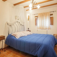 Romantic House for 2 or 4 People With Jacuzzi, Laroya — photo 2