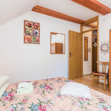 Amazing Home in Delnice With Wifi and 1 Bedrooms, 代尔尼采 — 照片 2
