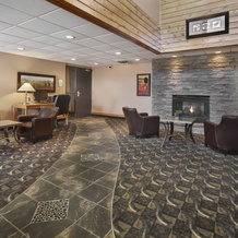 The Neighbourhood Inn Express, Bonnyville — photo 2