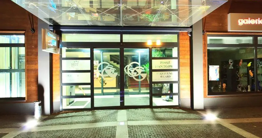 Hotel Natura Zdrój Wellness & SPA, 伊沃尼奇-兹德鲁伊 — 照片 1