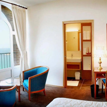 Les Bassans Fontenille Collection, 佩罗斯-吉雷克 — 照片 2