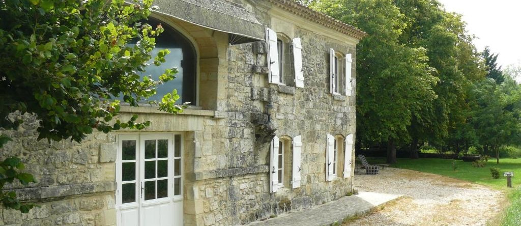 Chateau de La Vieille Chapelle, 吕贡-埃-利勒-迪-卡尔内 — 照片 1