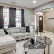3 Mi to Randolph Afb: San Antonio Area Home, 环球城 — 照片 3