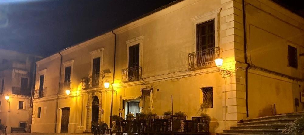 B&B Palazzo Pancaro, Altomonte — photo 1