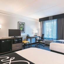 La Quinta Inn & Suites By Wyndham Atlanta Conyers, Коньерс — фото 4