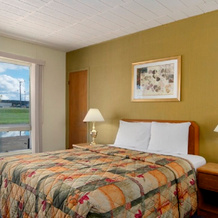 Huron Coast INN, 金卡丁 — 照片 4