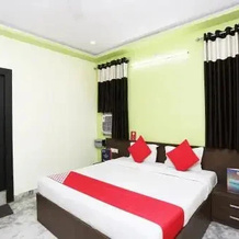 Hotel Chandra Garden by OYO Rooms, 戈瓦尔丹 — 照片 2