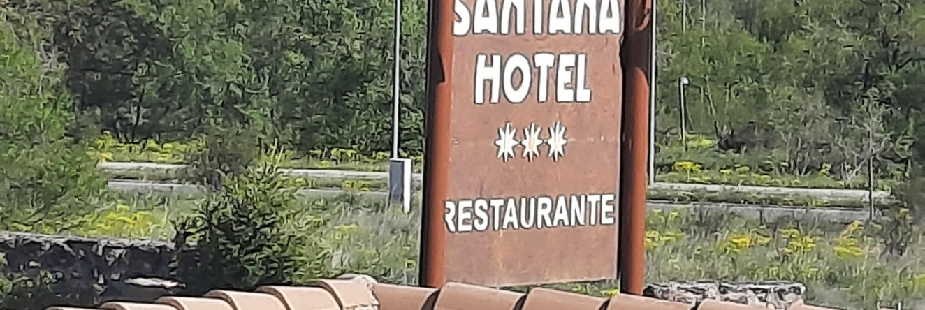 Santana Hotel Restaurante, Паласуэлос-де-Эресма — фото 1
