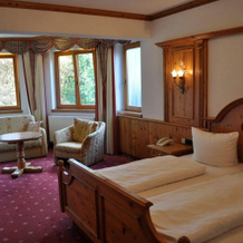 Hotel - Restaurant Kreuzberghof, 厄斯特林根-蒂芬巴赫 — 照片 5