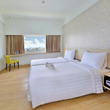 Whiz Prime Hotel Sudirman Cilacap, Чилачап — фото 5