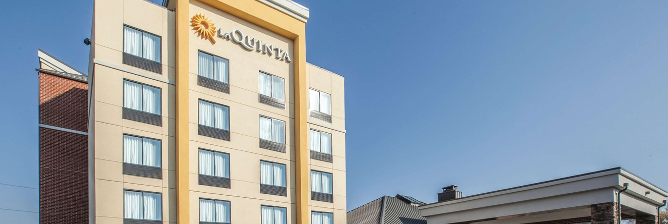 La Quinta Inn & Suites By Wyndham Philadelphia Airport, Эссингтон — фото 1