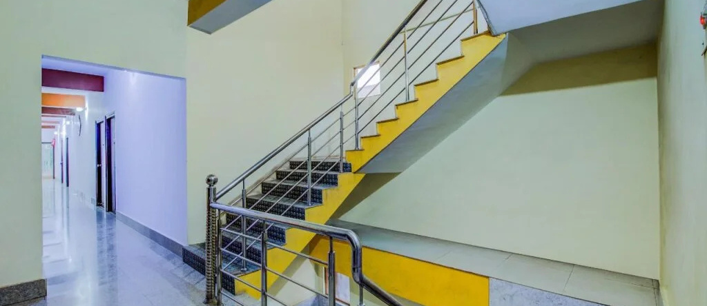 Hotel Deshbandhu By Oyo Rooms, Бихта — фото 1