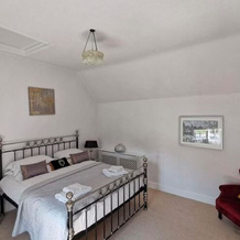 Vintage Holiday Home in Worcestershire With Jacuzzi, 塞文河畔斯托波特 — 照片 2