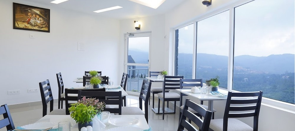 Wisteria Luxury Villas, Куттикканам — фото 1