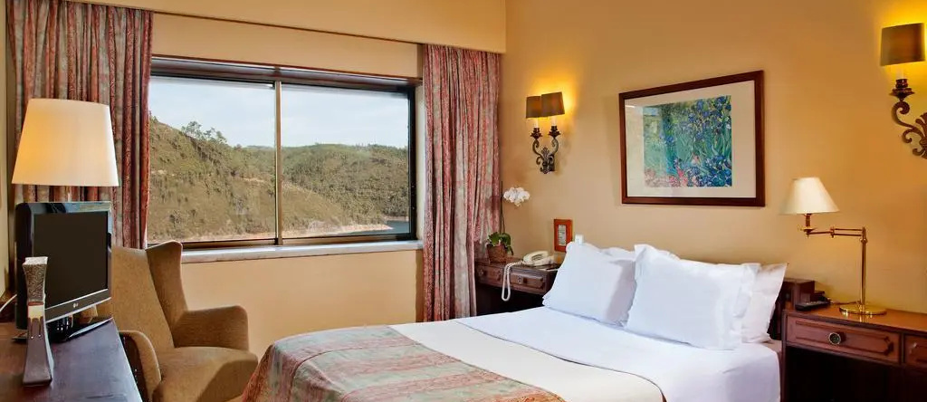 Lago Azul Eco Hotel, Ferreira do Zezere — photo 1