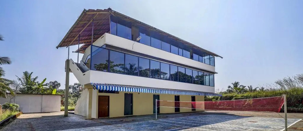 Treebo Trend Pratham Inn Resorts, 马尔佩 — 照片 1