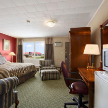 Ridgetown Inn, Chatham — photo 5