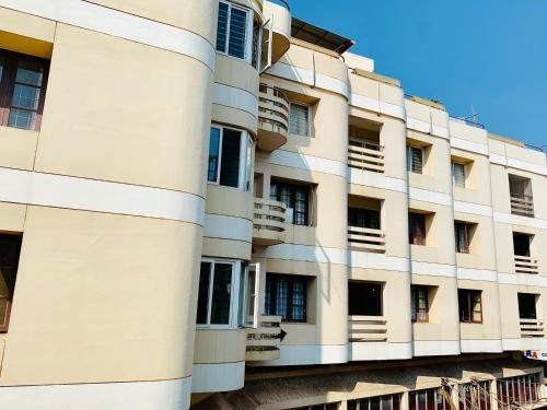 Paris Presidency, Thalassery — photo 1