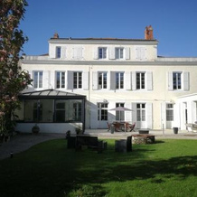 Chambres d'hôtes H De Surgeres, 叙尔热尔 — 照片 4