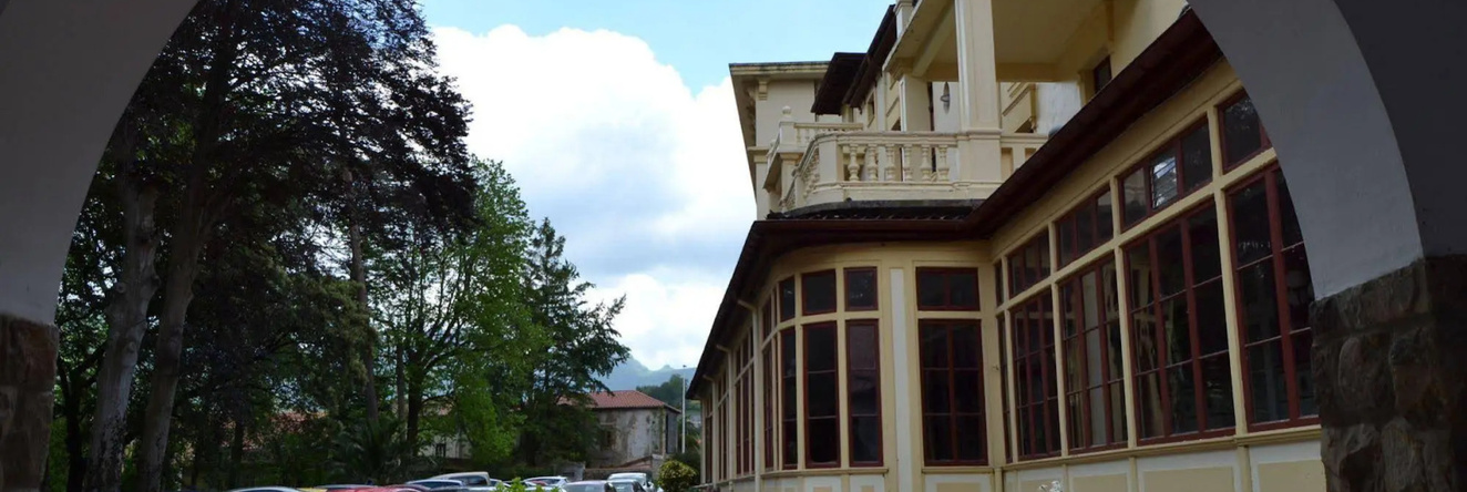 Gran Hotel Balneario De Lierganes, Lierganes — photo 1