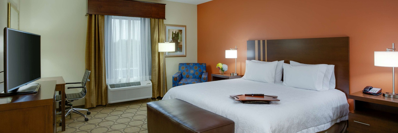 Hampton Inn & Suites Philadelphia/Bensalem, Бенсалем — фото 1