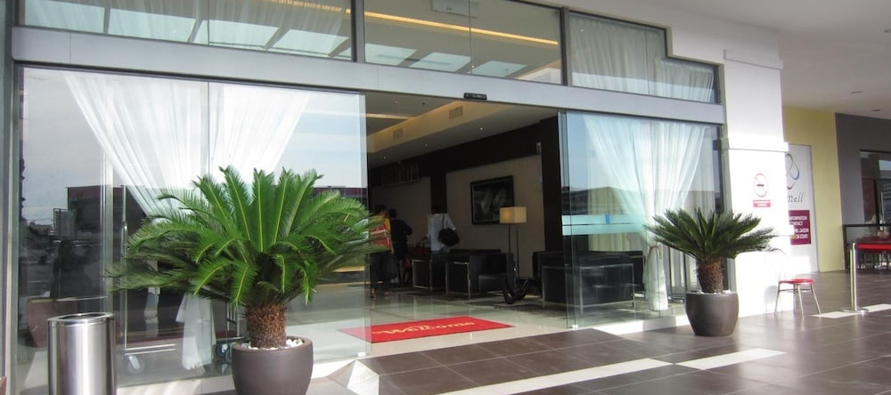 D Hotel Seri Iskandar, Seri Iskandar — photo 1