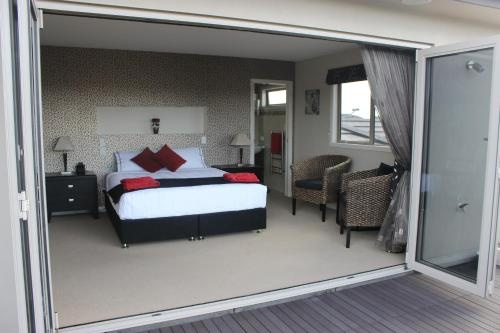 Beachlands Bed & Breakfast, Тауранга — фото 1